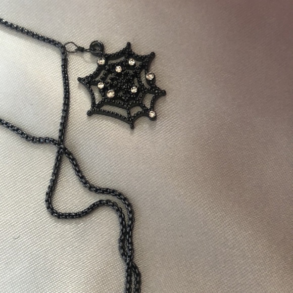 Betsey Johnson Hematite Tone Glow in The Dark Skeleton Pendant Necklace NWT - Picture 6 of 16